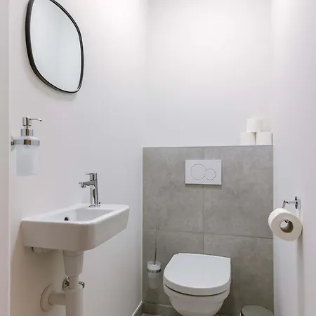 Stunning New Near The