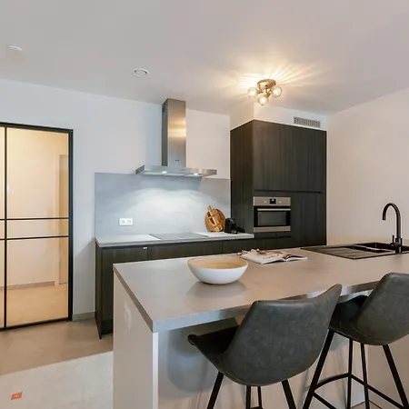 Stunning New Near The Ostende