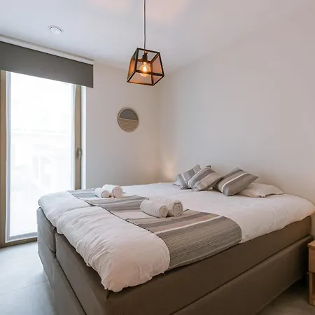 Stunning New Near The Apartamento *
